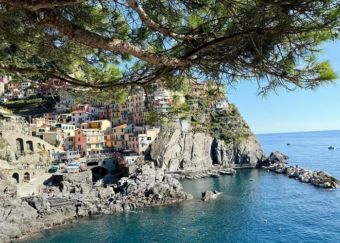 Arcobaleno Sulle 5 Terre 3*